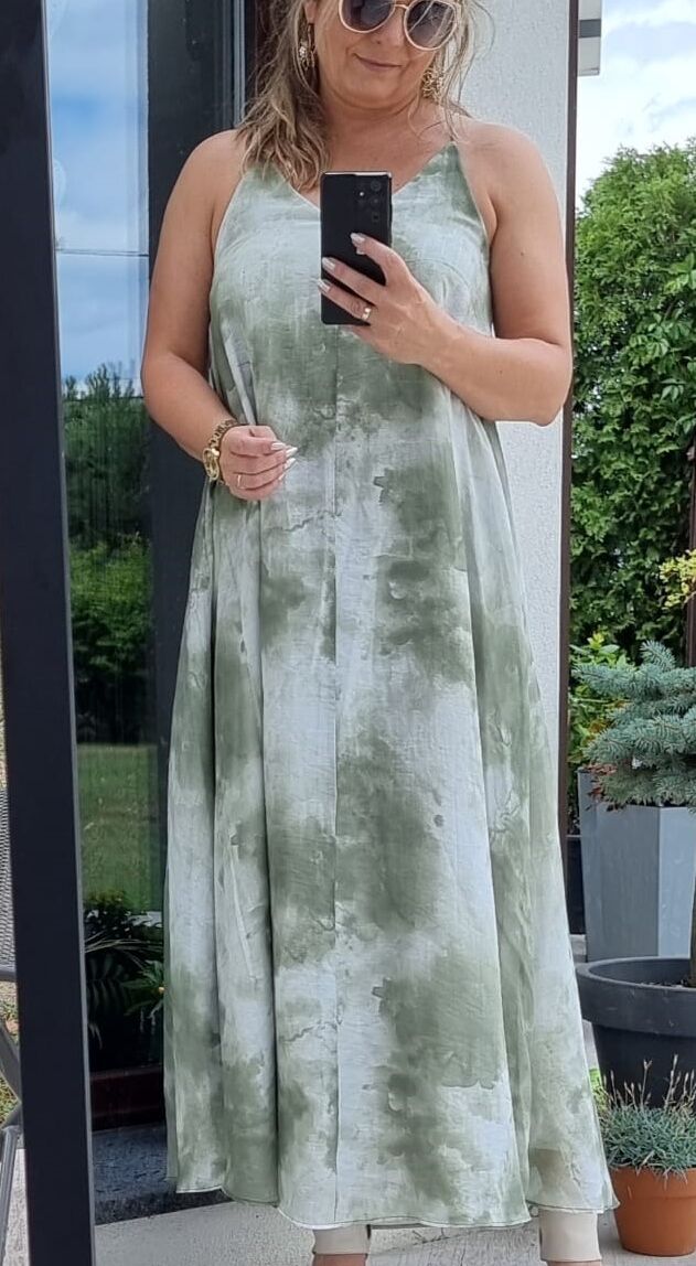 Sukienka na cienkich ramiączkach Ombre